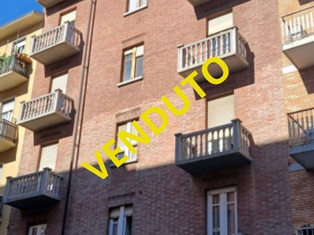 appartamento in vendita a Torino in zona Pozzo Strada