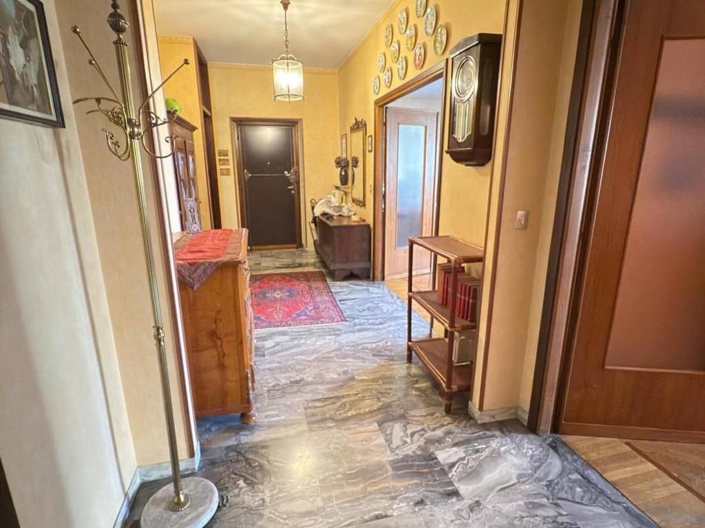 appartamento in vendita a Torino in zona Crocetta