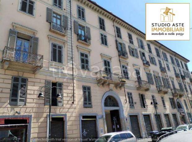 appartamento in vendita a Torino in zona Aurora