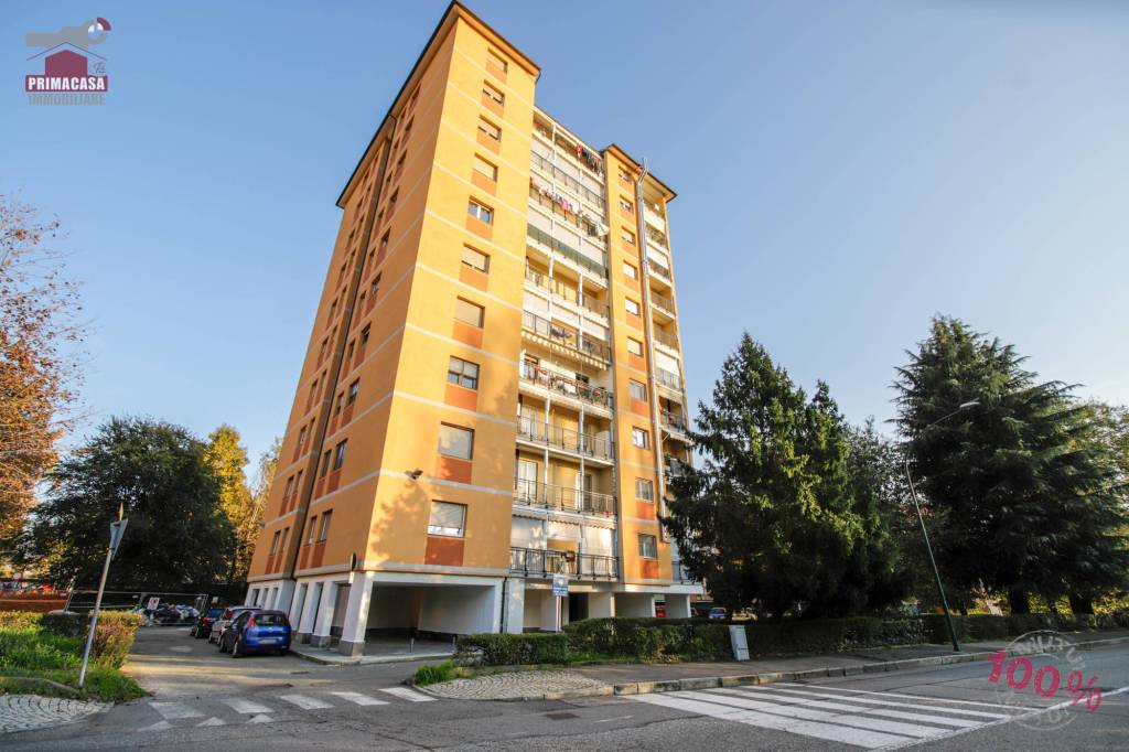 appartamento in vendita a Torino in zona Falchera