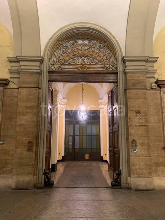 locale commerciale in vendita a Torino