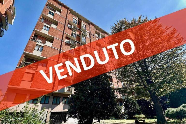 appartamento in vendita a Torino in zona Lingotto