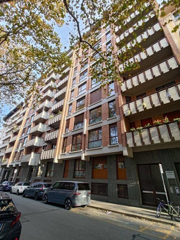 appartamento in vendita a Torino in zona Crocetta