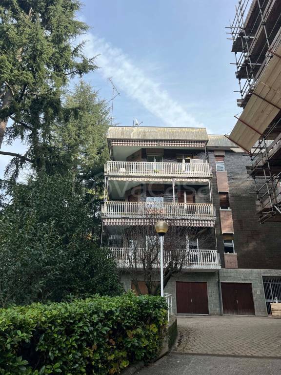 appartamento in vendita a Torino in zona Cavoretto