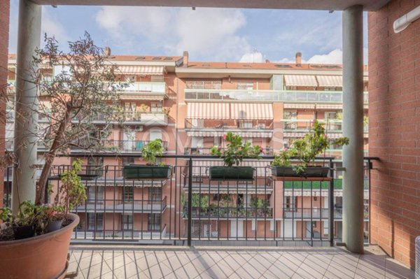 appartamento in vendita a Torino in zona Santa Rita