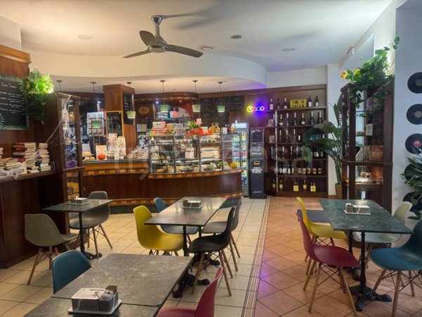 negozio in vendita a Torino in zona San Donato