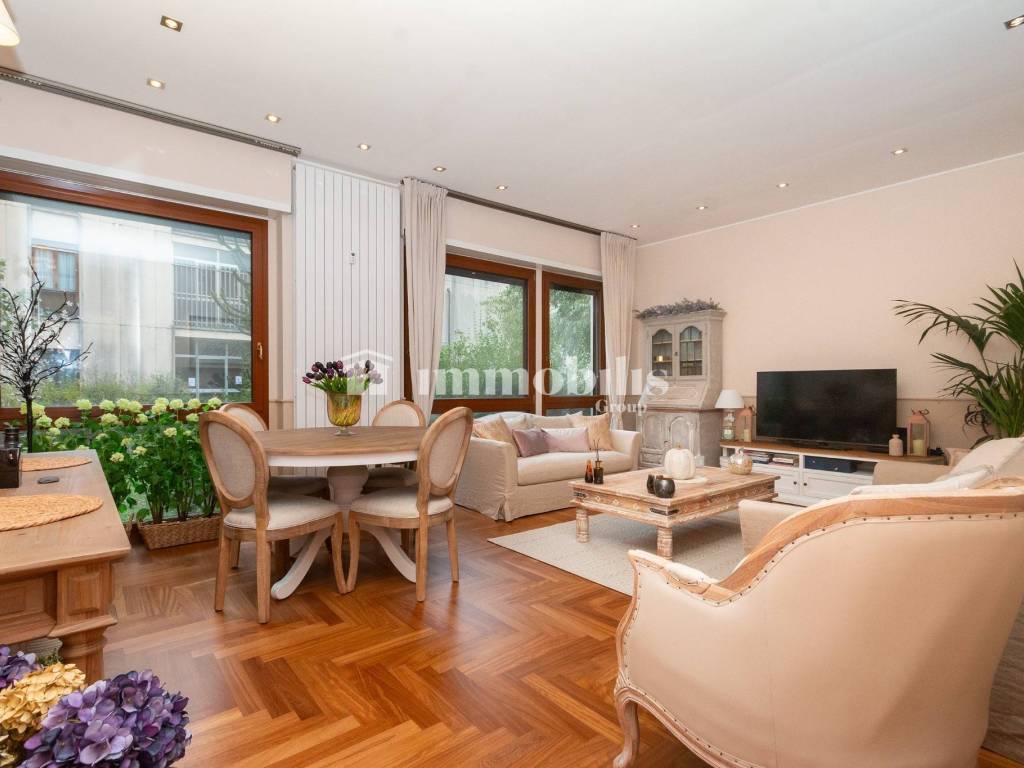 appartamento in vendita a Torino in zona Parella