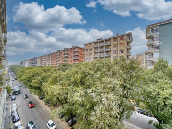 appartamento in vendita a Torino in zona Santa Rita