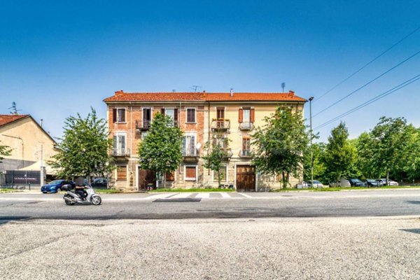 appartamento in vendita a Torino in zona Regio Parco