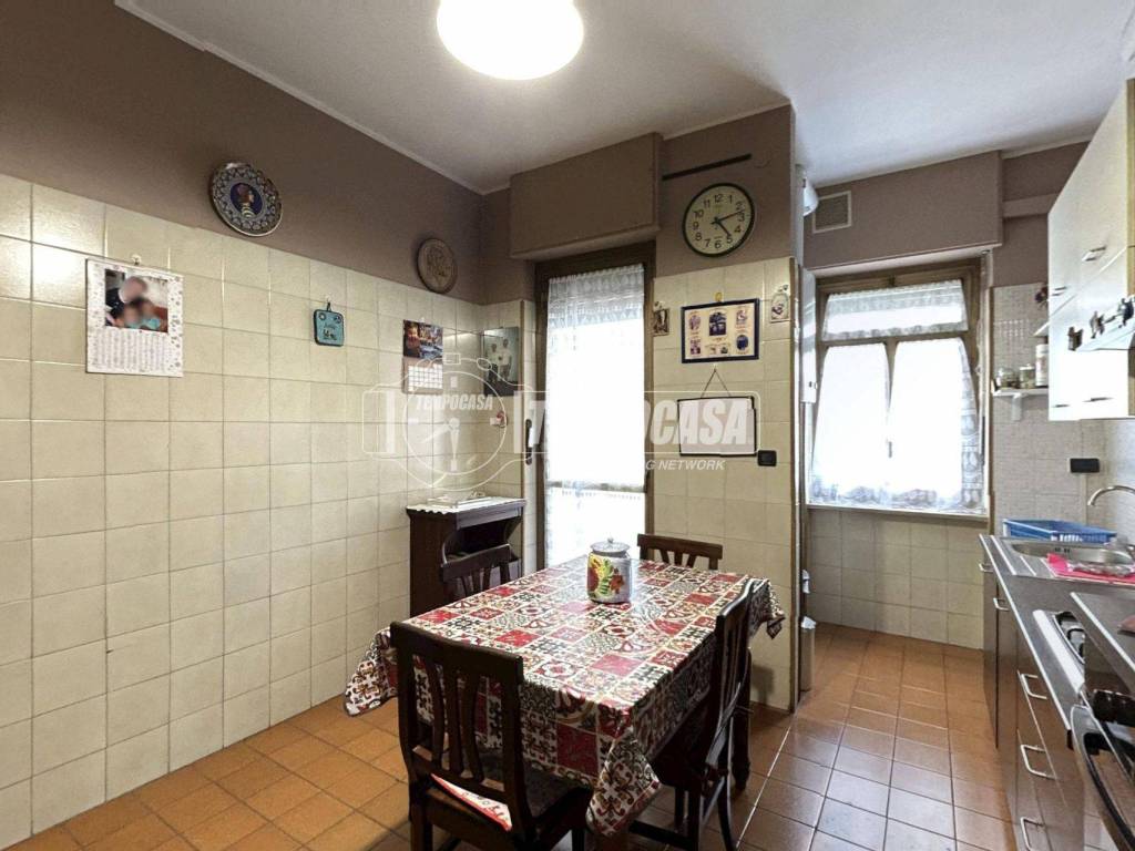 appartamento in vendita a Torino in zona Lucento