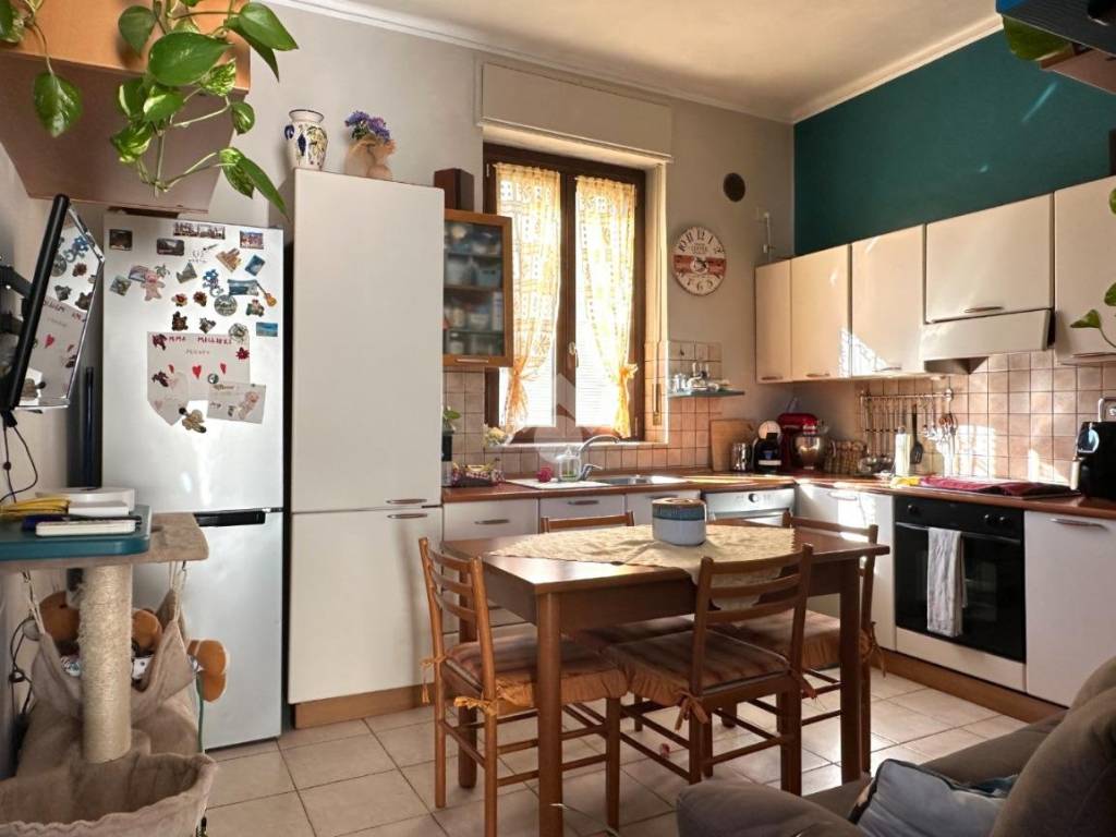 appartamento in vendita a Torino in zona Mirafiori Nord