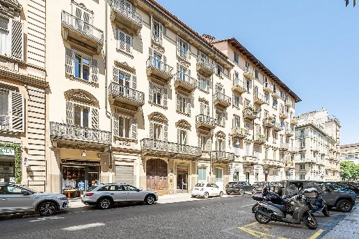 appartamento in vendita a Torino in zona Centro Storico