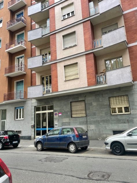 appartamento in vendita a Torino in zona Falchera