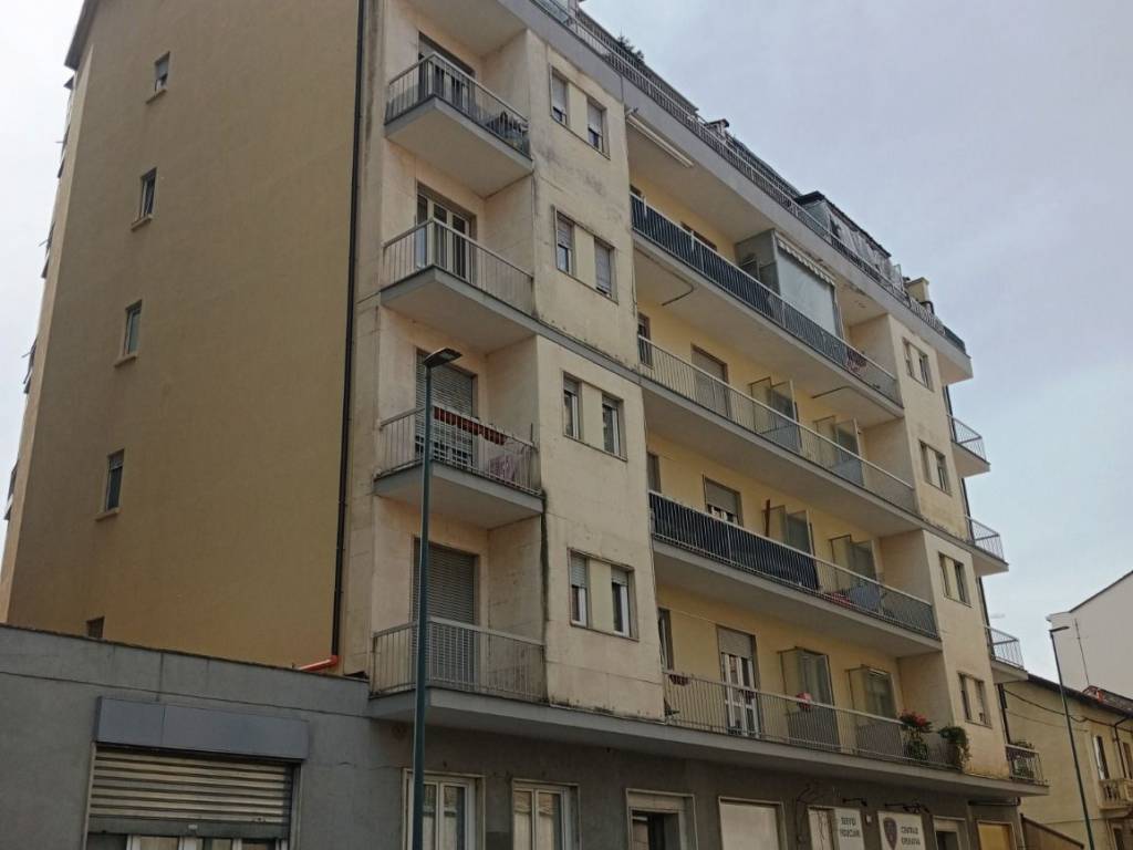 appartamento in vendita a Torino in zona Mirafiori Sud