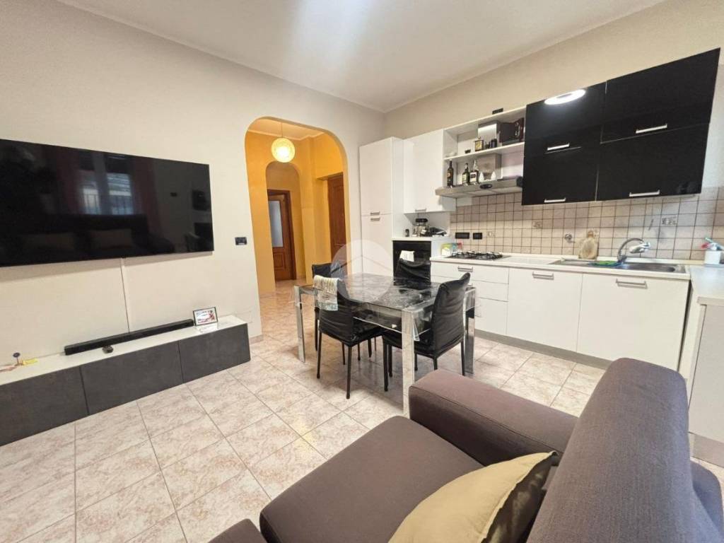appartamento in vendita a Torino in zona Vallette