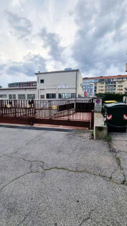 negozio in vendita a Torino in zona Millefonti