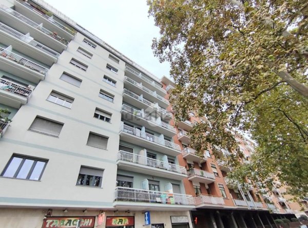 appartamento in vendita a Torino in zona Borgata Vittoria