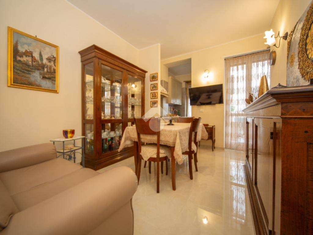 appartamento in vendita a Torino in zona Lucento