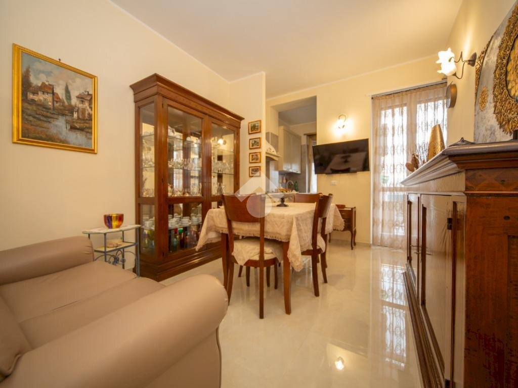 appartamento in vendita a Torino in zona Lucento