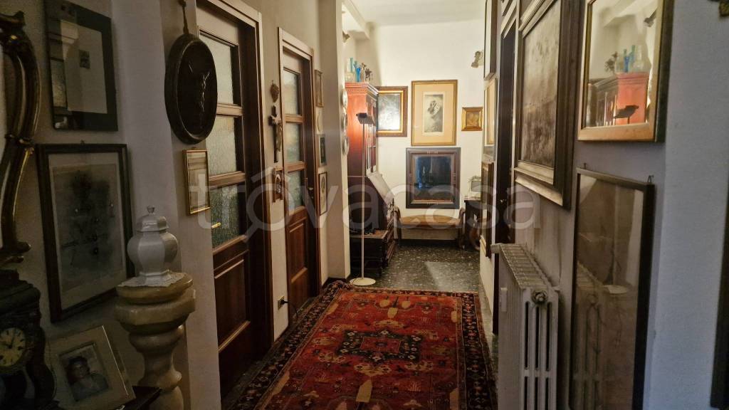 appartamento in vendita a Torino in zona Cenisia