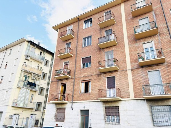 appartamento in vendita a Torino in zona Bertolla