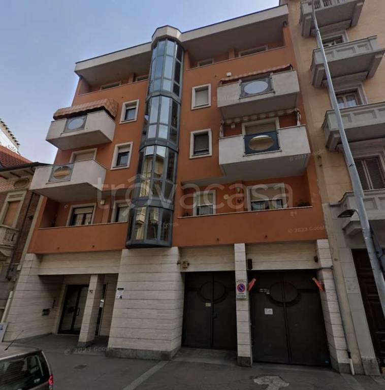 appartamento in vendita a Torino in zona Barriera di Milano