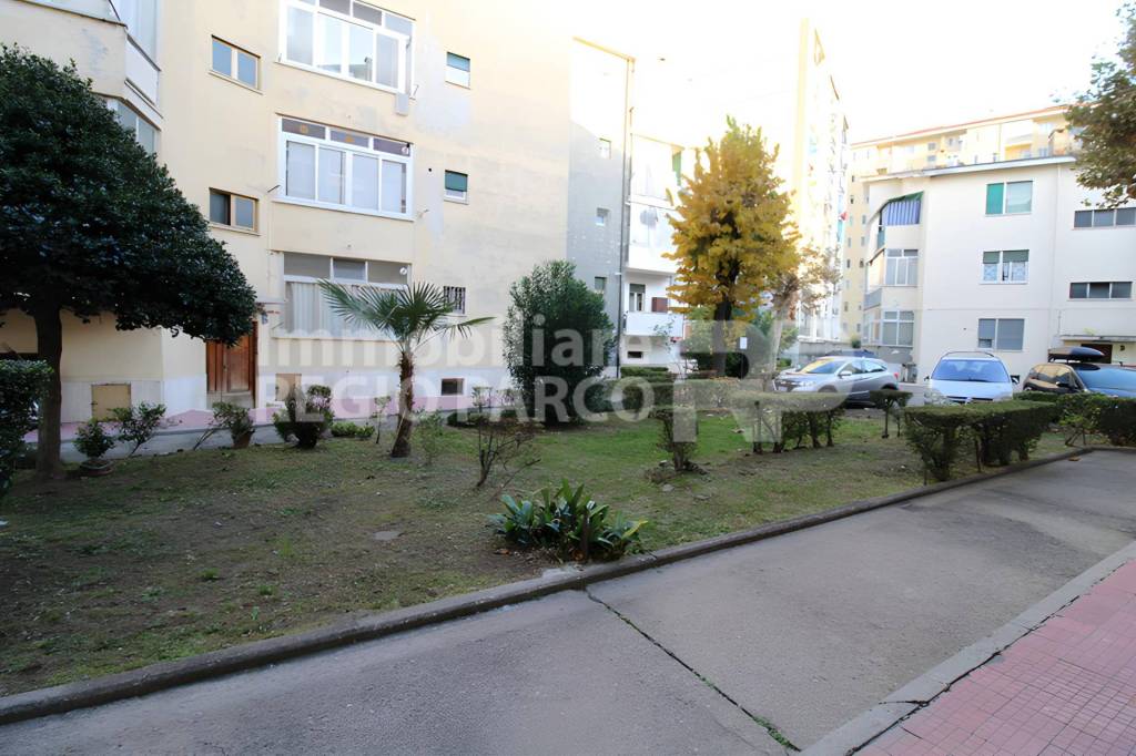 appartamento in vendita a Torino in zona Regio Parco