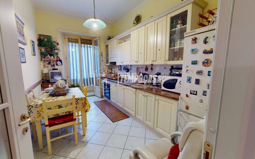 appartamento in vendita a Torino in zona Parella