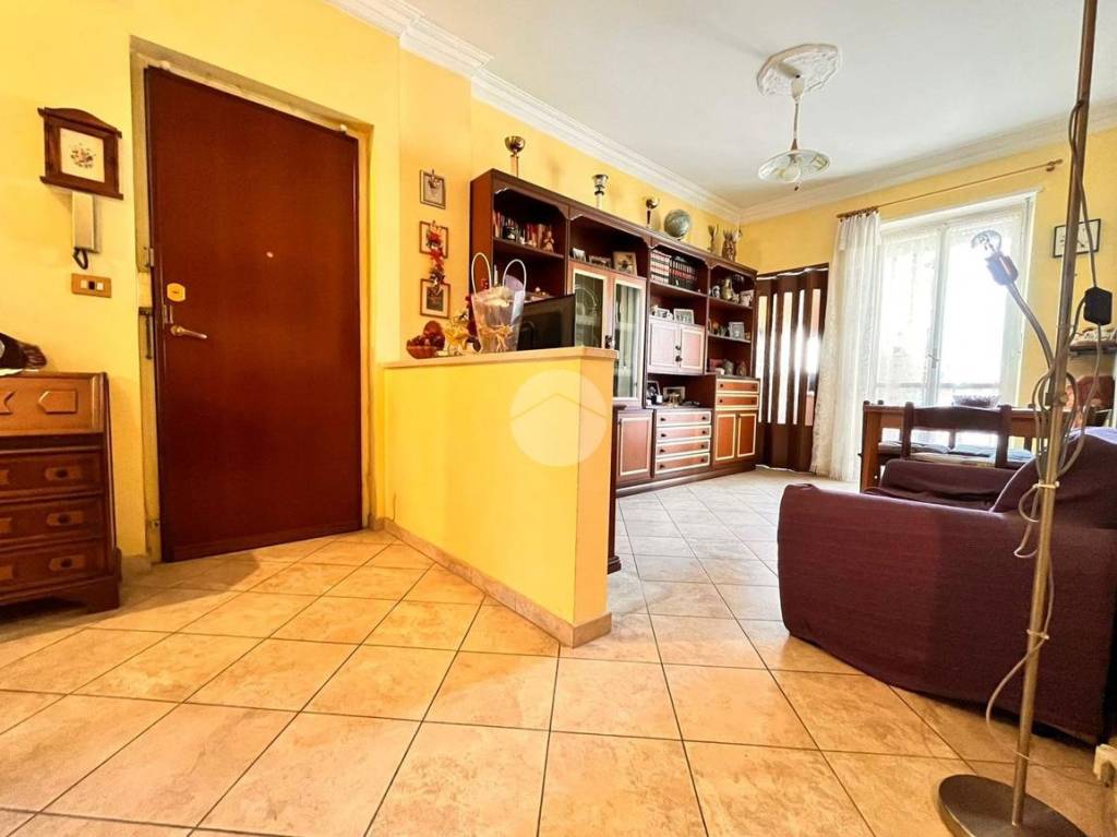 appartamento in vendita a Torino in zona Borgata Vittoria