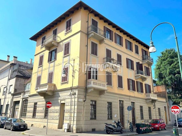 appartamento in vendita a Torino in zona Regio Parco