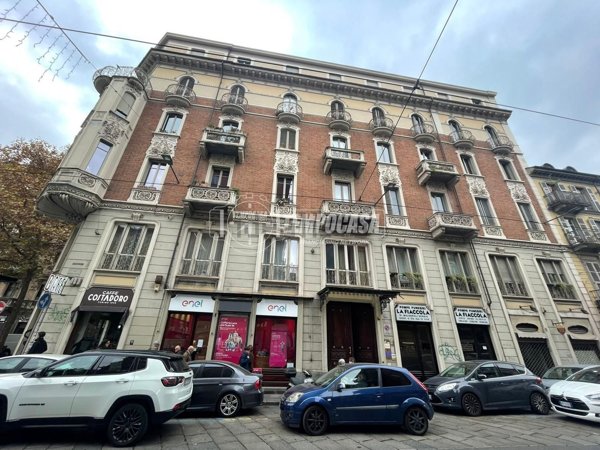 appartamento in vendita a Torino in zona San Salvario