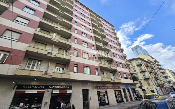 appartamento in vendita a Torino in zona Millefonti