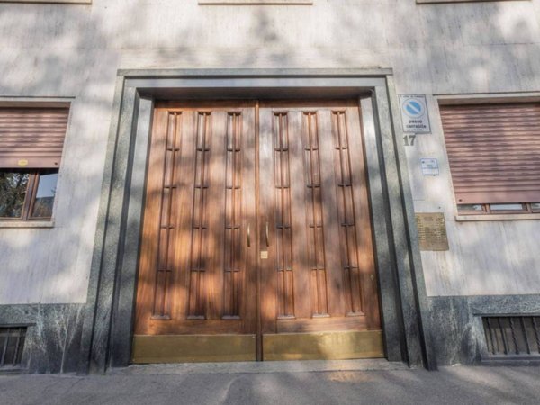 appartamento in vendita a Torino in zona Cit Turin