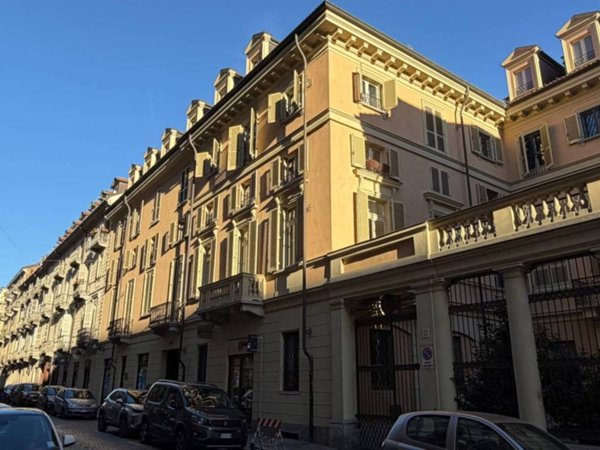 appartamento in vendita a Torino in zona Centro Storico