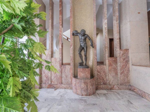 appartamento in vendita a Torino in zona Cit Turin