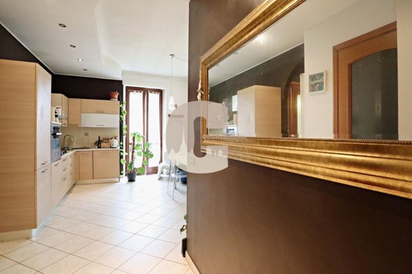 appartamento in vendita a Torino in zona Borgata Vittoria