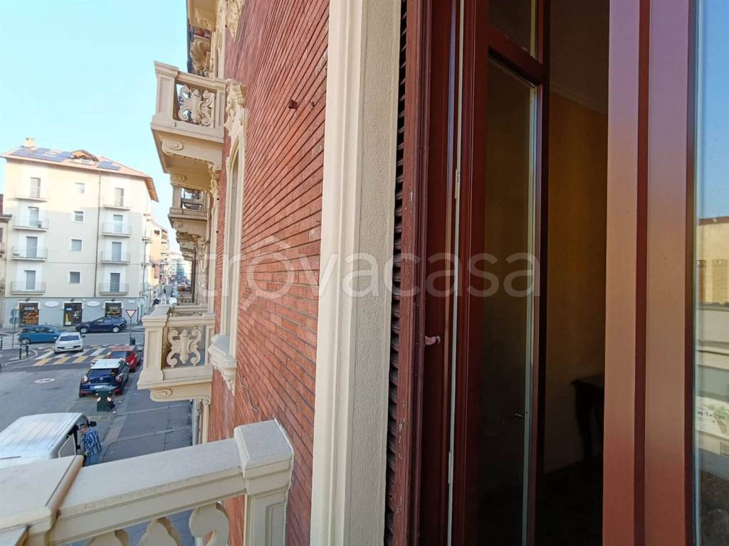 appartamento in vendita a Torino in zona Cenisia