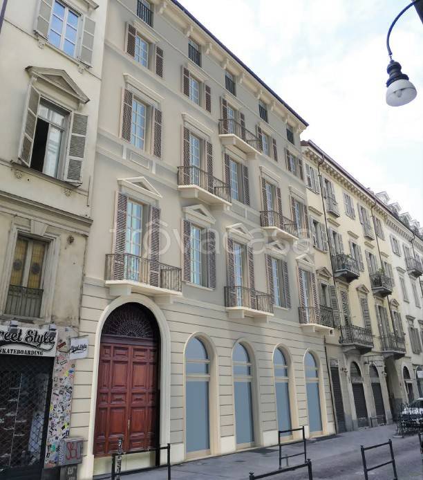 negozio in vendita a Torino in zona Centro Storico