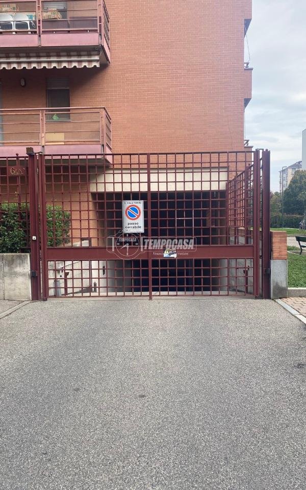 locale di sgombero in vendita a Torino in zona San Salvario