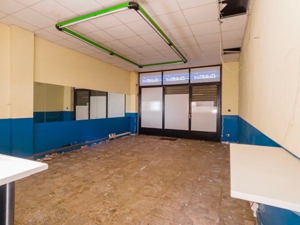 locale commerciale in vendita a Torino in zona San Donato