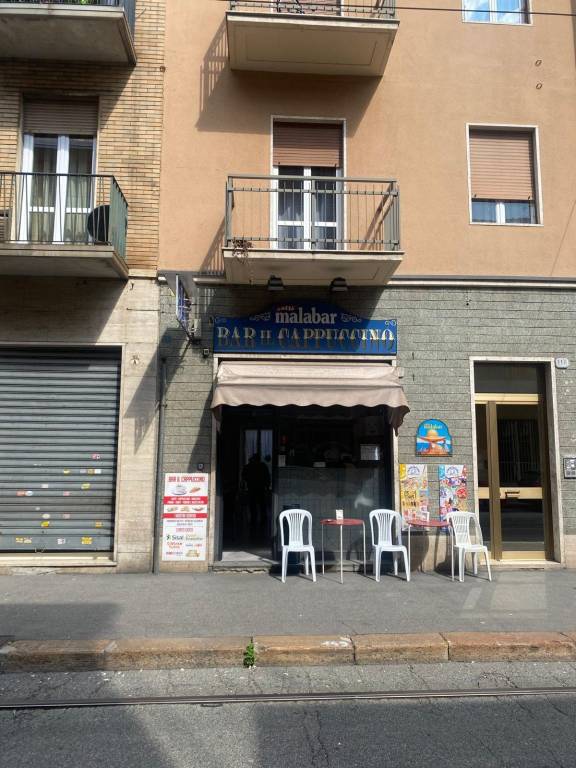 negozio in vendita a Torino in zona Borgata Vittoria
