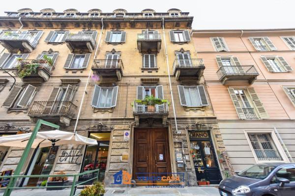 appartamento in vendita a Torino in zona Vanchiglia