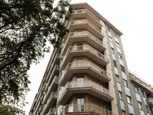 appartamento in vendita a Torino in zona Pozzo Strada