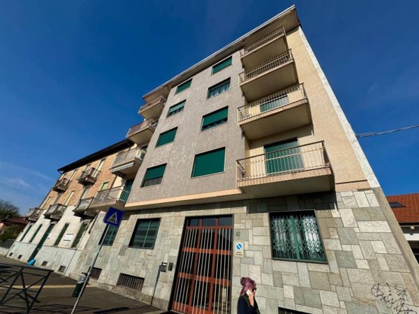 appartamento in vendita a Torino in zona Barca