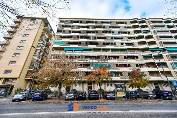 appartamento in vendita a Torino in zona Millefonti