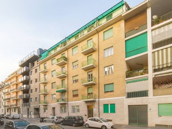 appartamento in vendita a Torino in zona Borgo San Paolo