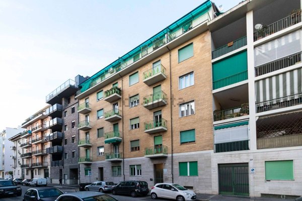 appartamento in vendita a Torino in zona Borgo San Paolo