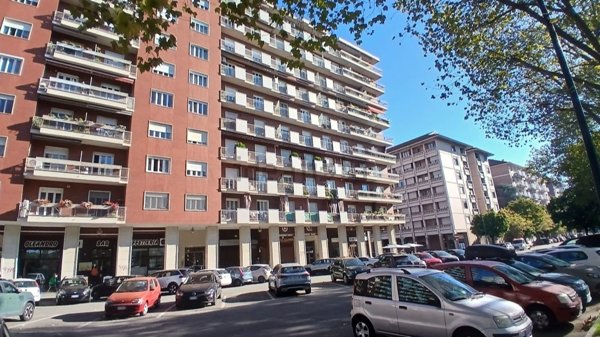 appartamento in vendita a Torino in zona Mirafiori Nord