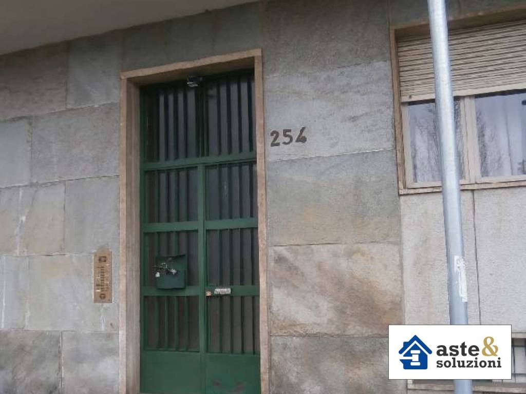 appartamento in vendita a Torino in zona Rebaudengo