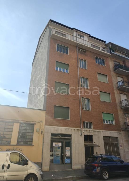 appartamento in vendita a Torino in zona Santa Rita